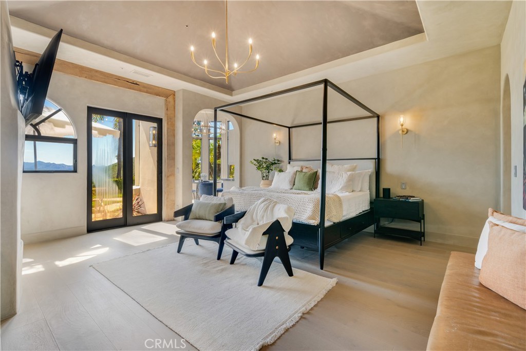 1090 Vista Ridge Lane