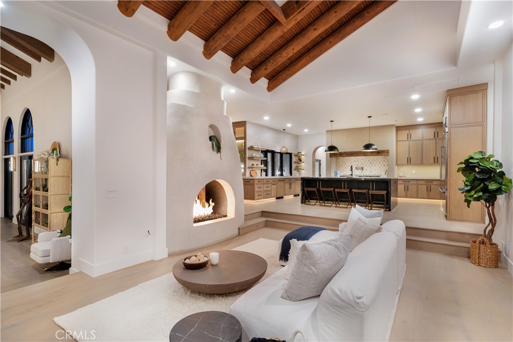 1090 Vista Ridge Lane