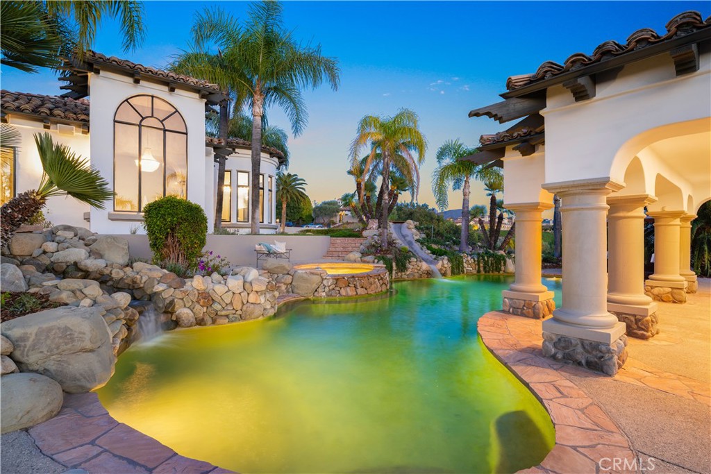 1090 Vista Ridge Lane