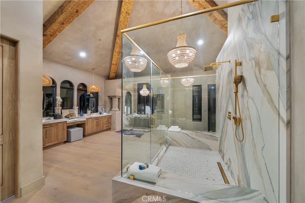 1090 Vista Ridge Lane
