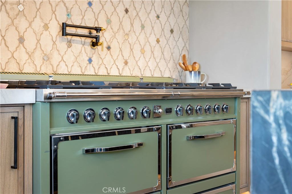 1090 Vista Ridge Lane