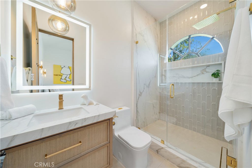 1090 Vista Ridge Lane