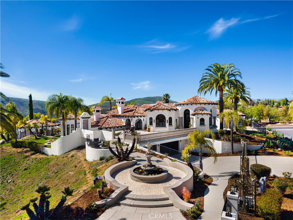 1090 Vista Ridge Lane