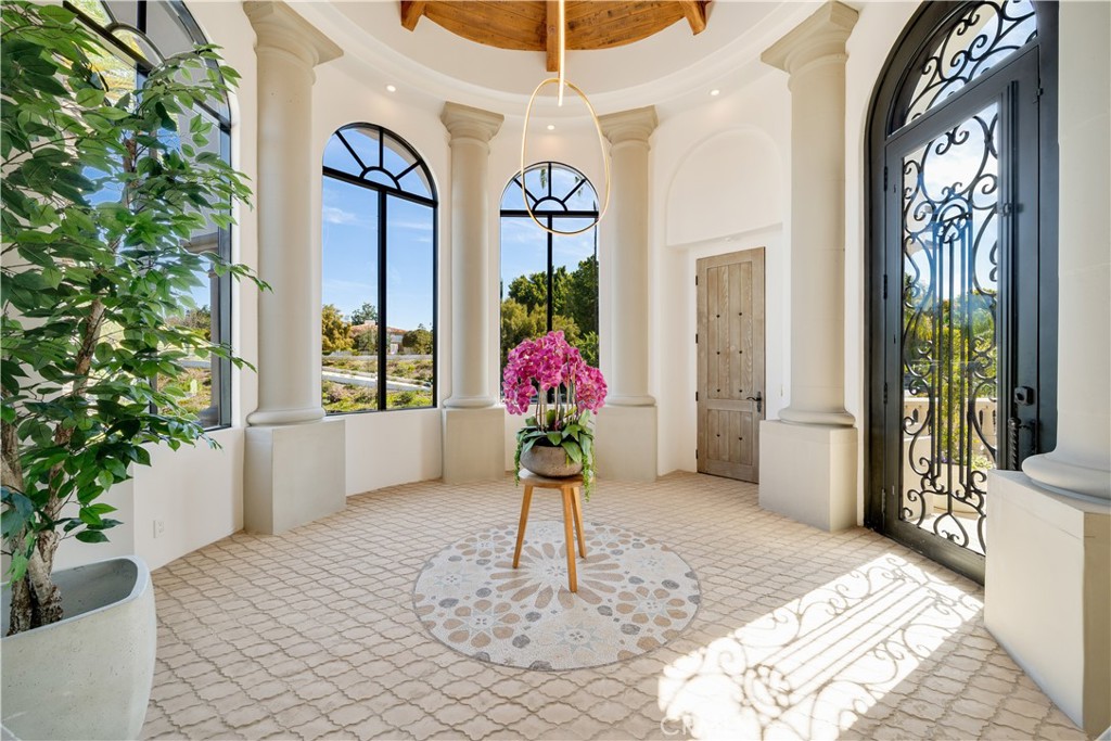 1090 Vista Ridge Lane