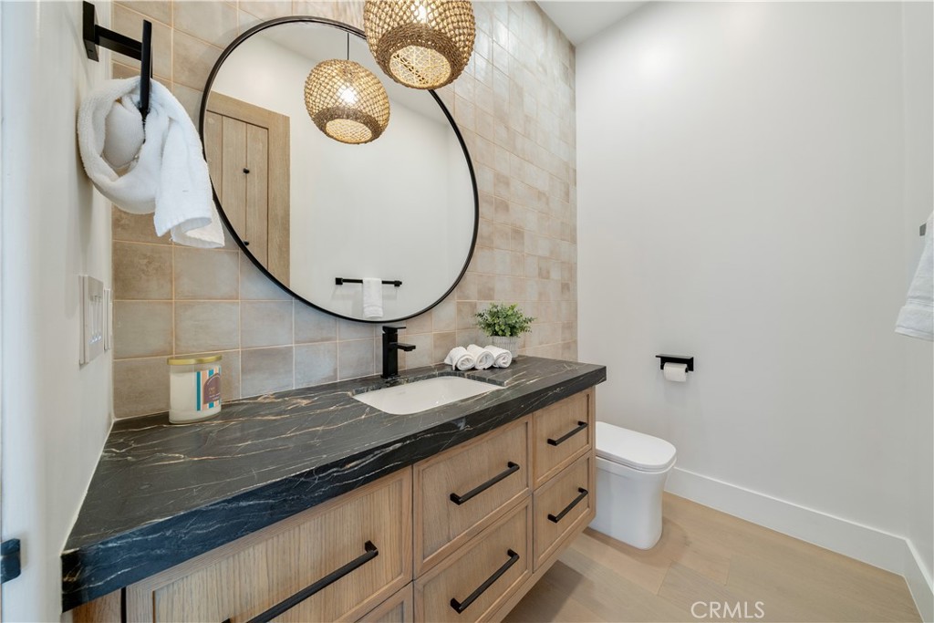 1090 Vista Ridge Lane