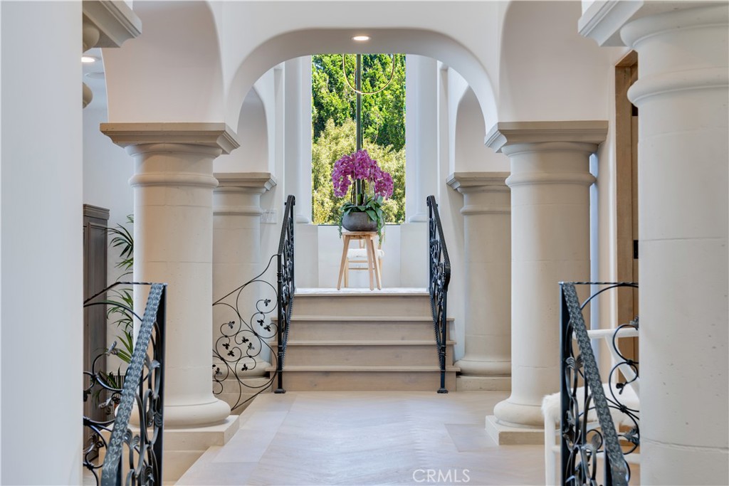 1090 Vista Ridge Lane