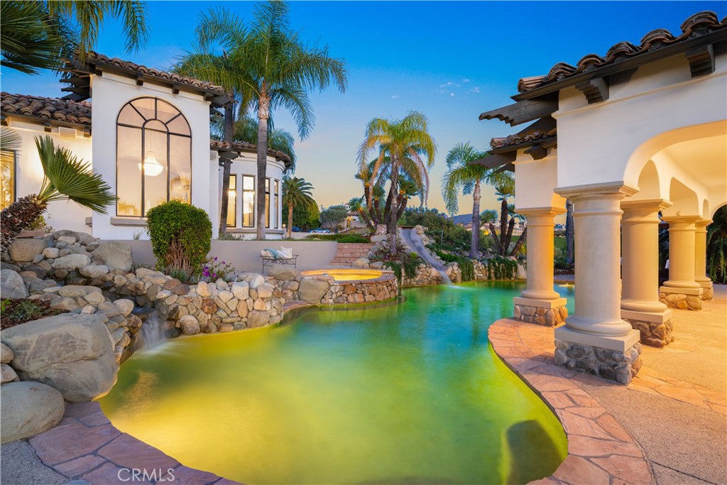 1090 Vista Ridge Lane