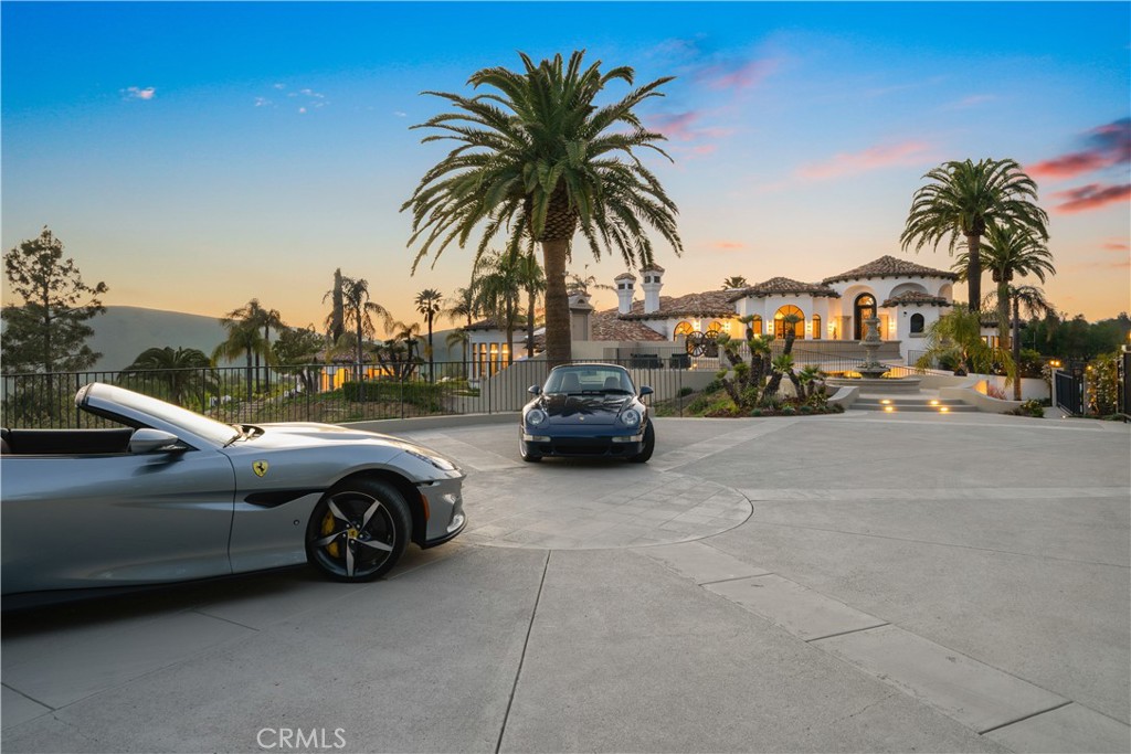 1090 Vista Ridge Lane