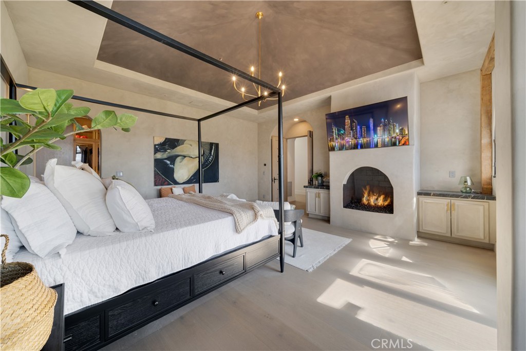 1090 Vista Ridge Lane