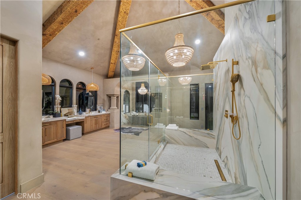 1090 Vista Ridge Lane