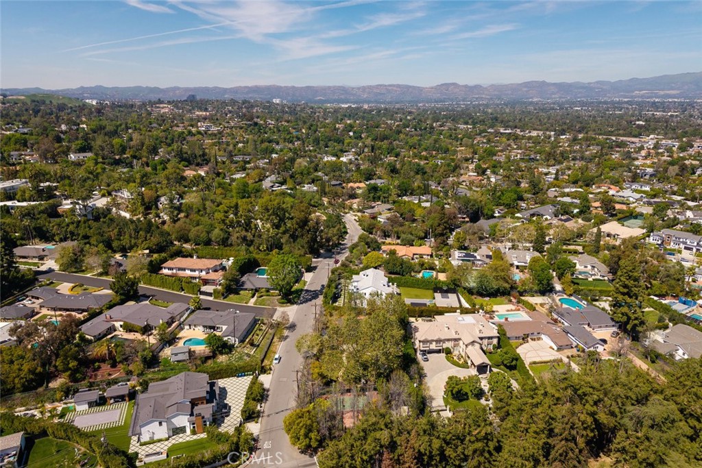 5050 Casa Drive