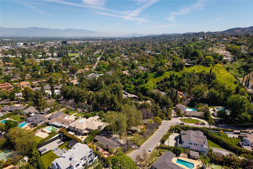 5050 Casa Drive