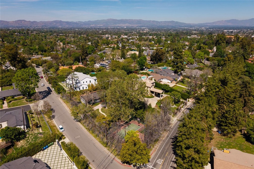 5050 Casa Drive