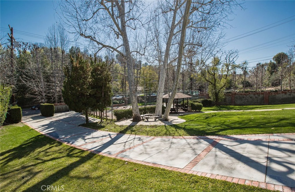 5050 Casa Drive