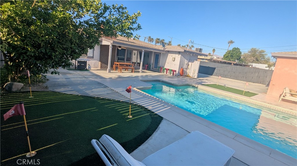 82245 Sierra Avenue