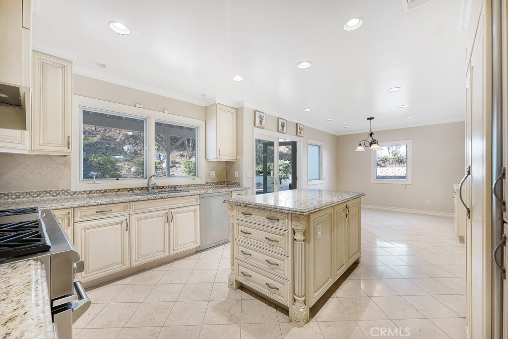 17232 Quesan Place