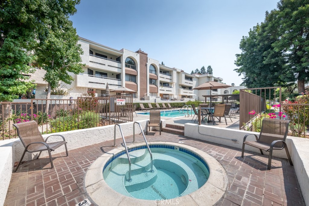 21620 Burbank Boulevard 7