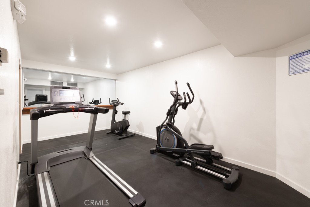 21620 Burbank Boulevard 7