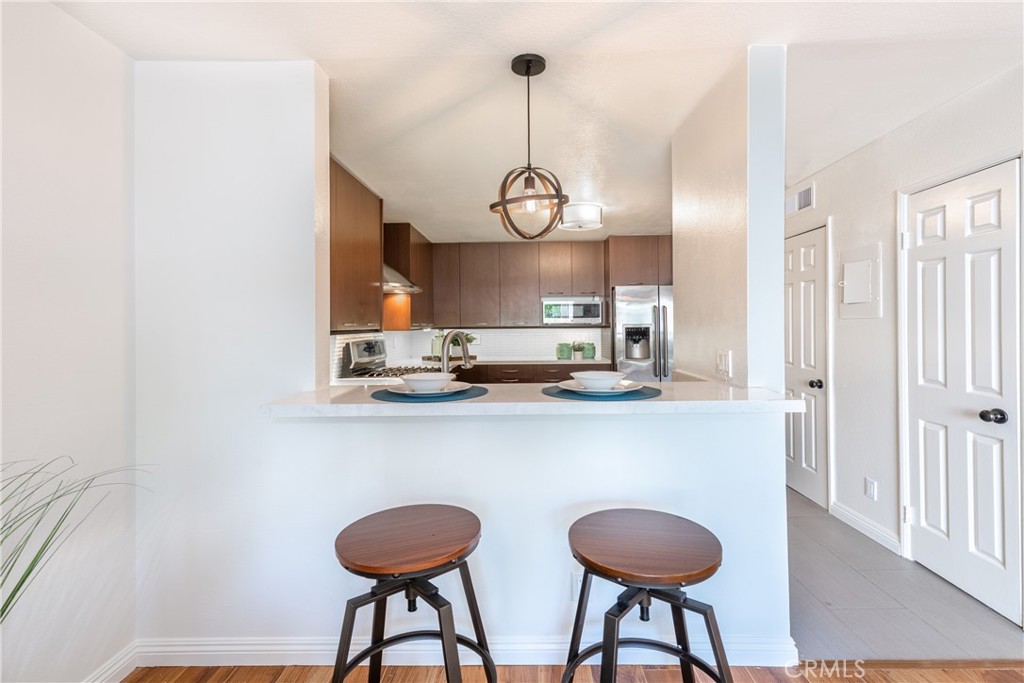 21620 Burbank Boulevard 7