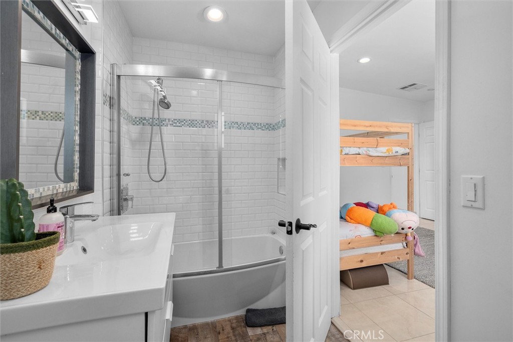 4698 Morro Drive