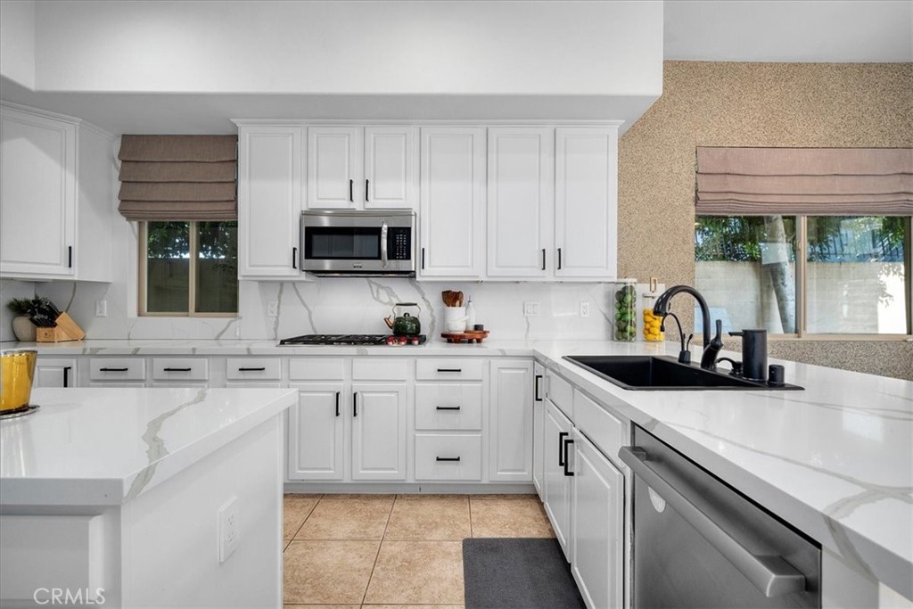 18330 Hanan Court