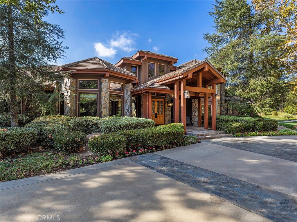 11485 Awenita Court