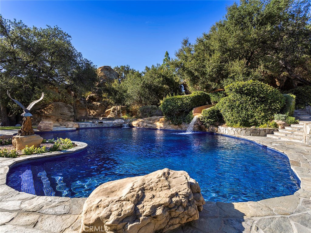 11485 Awenita Court