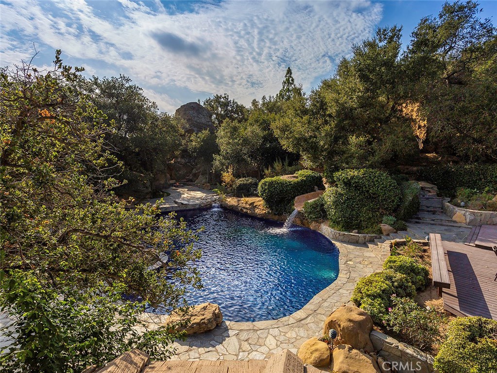 11485 Awenita Court