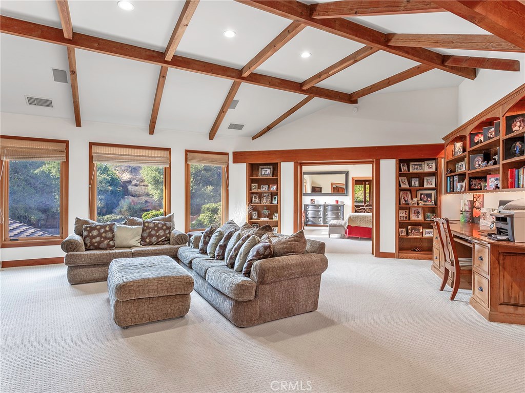 11485 Awenita Court