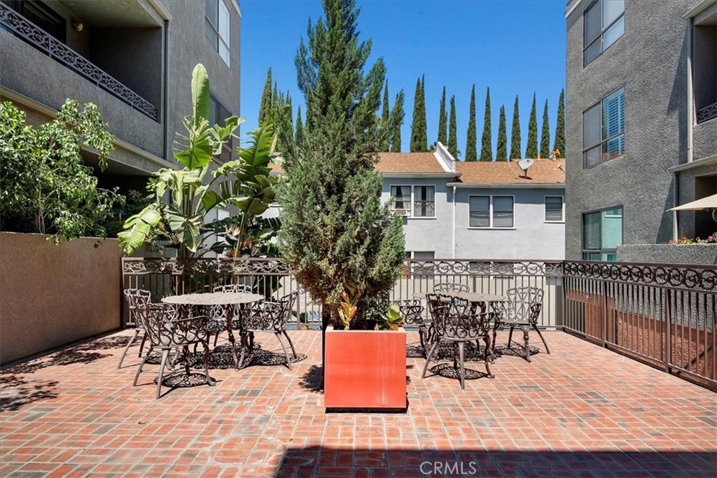 14844 Dickens Street 208