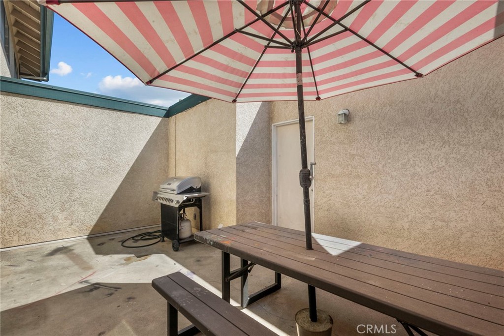 15320 Roxford Street 61