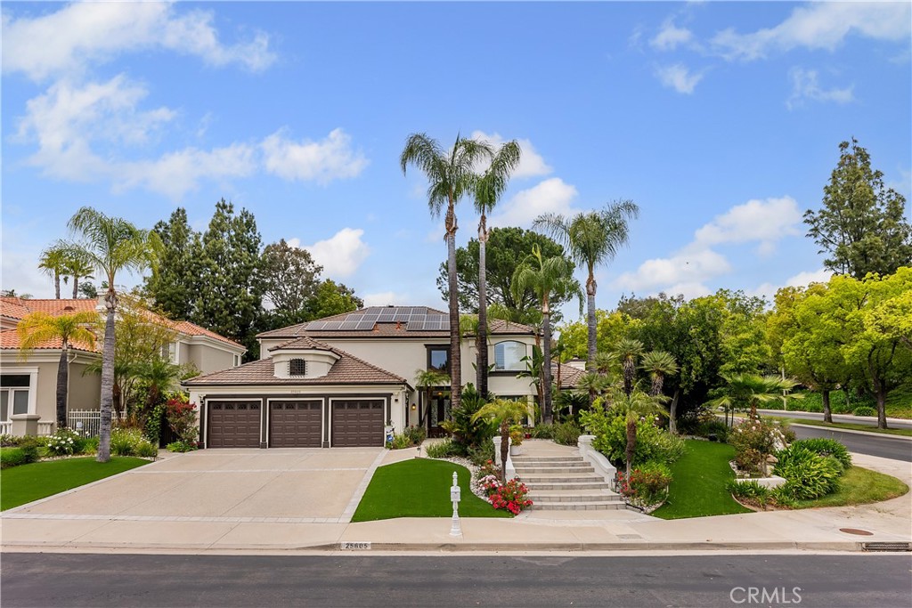 25605 Queenscliff Court