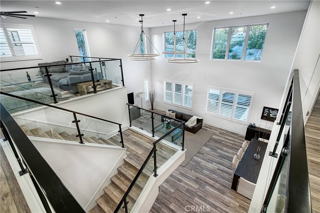 20211 W Liverpool Way