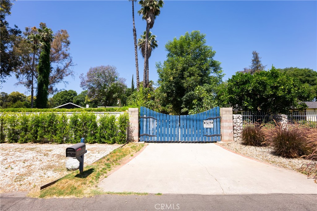 8449 Melvin Avenue