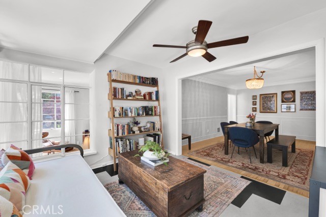 2527 Canyon Drive