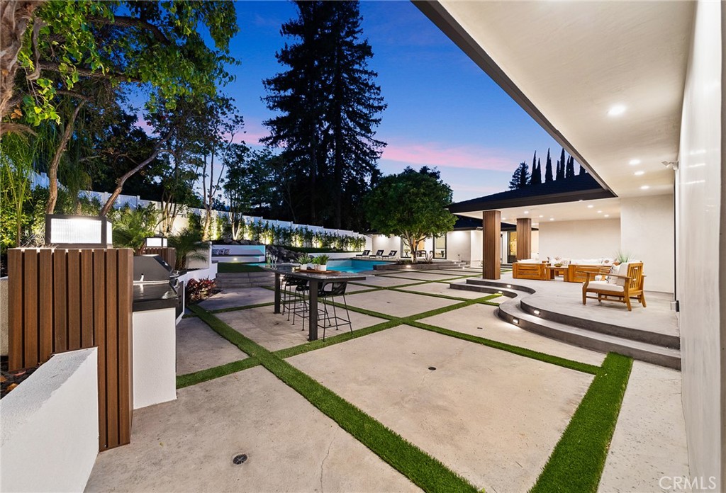 19750 Wells Drive
