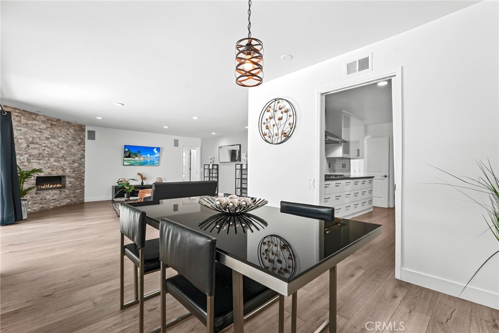 7026 Scarborough Peak Drive