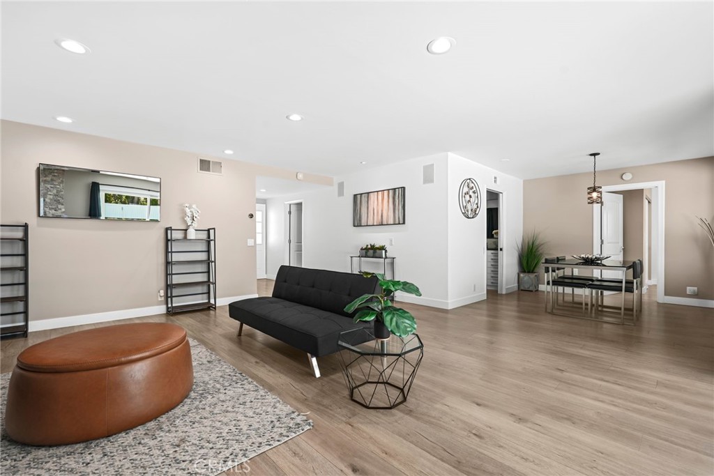 7026 Scarborough Peak Drive