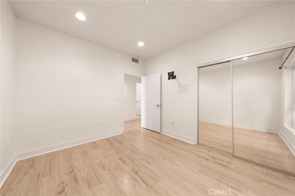 11115 Acama Street 305