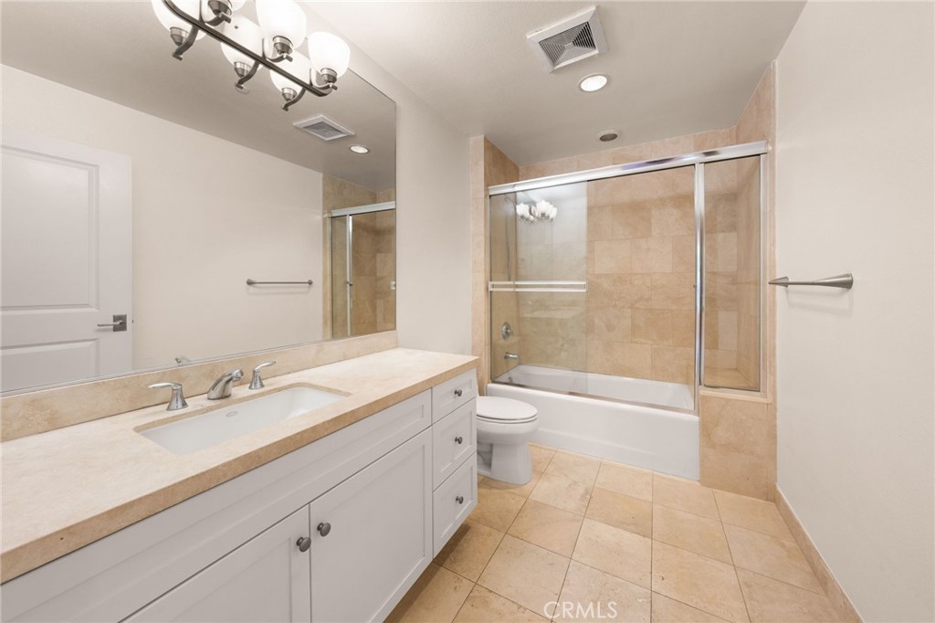 11115 Acama Street 305