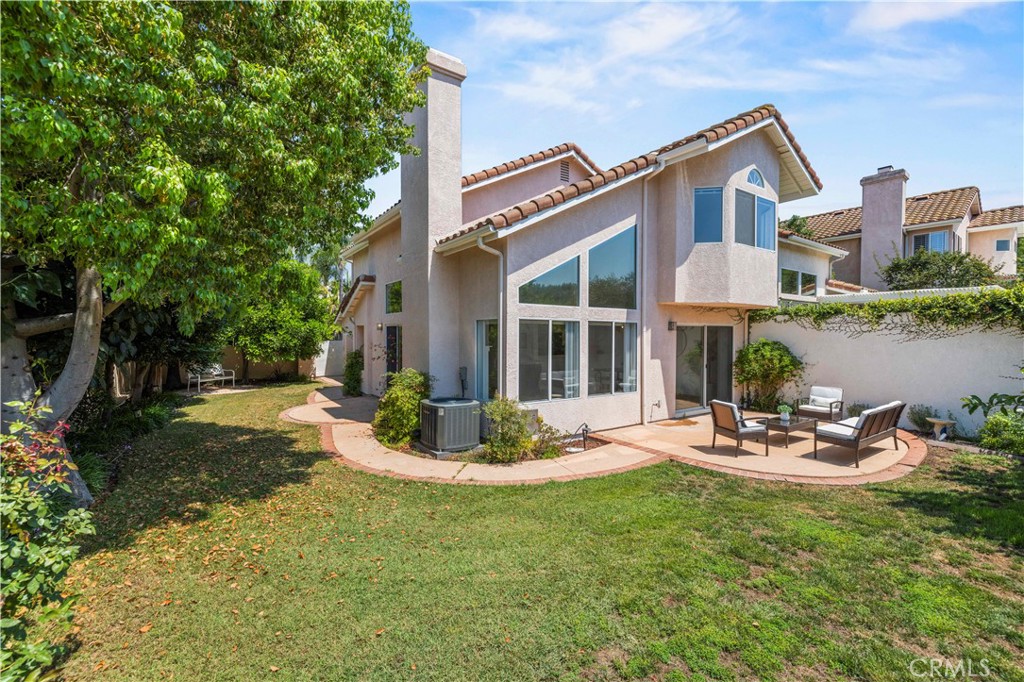 3703 Calle Jazmin