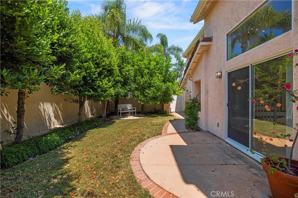 3703 Calle Jazmin