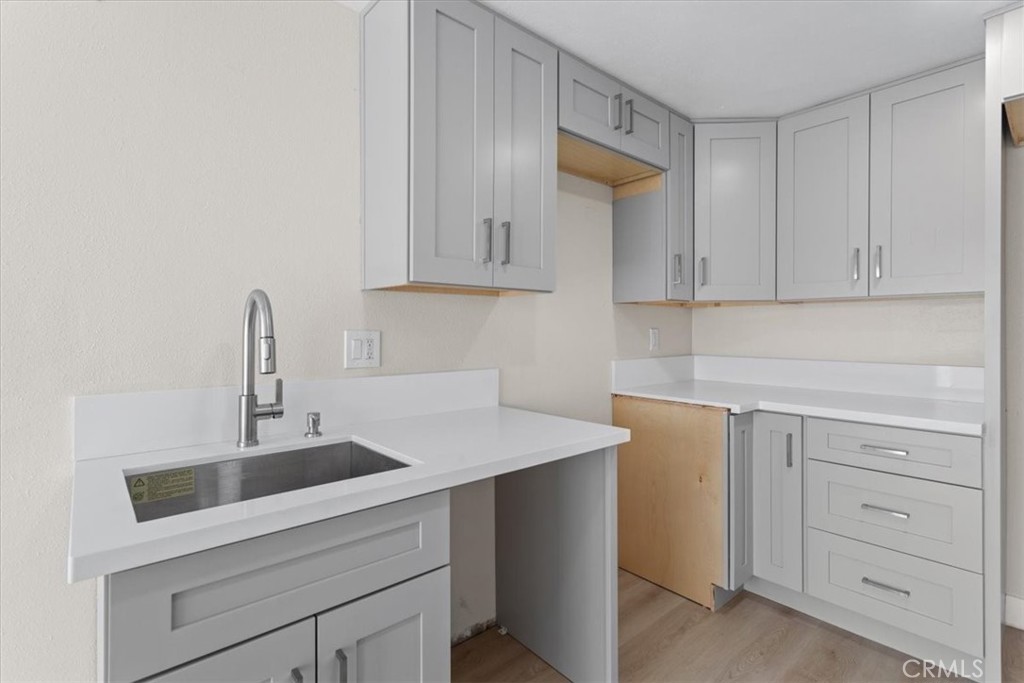 16710 Orange Avenue H44