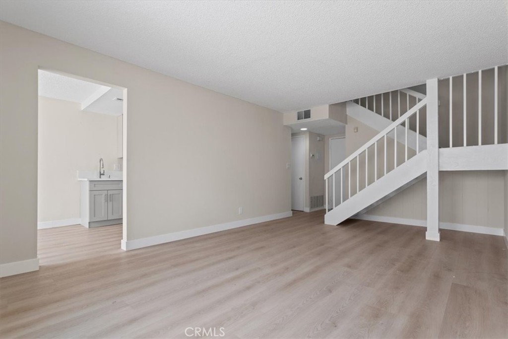 16710 Orange Avenue H44