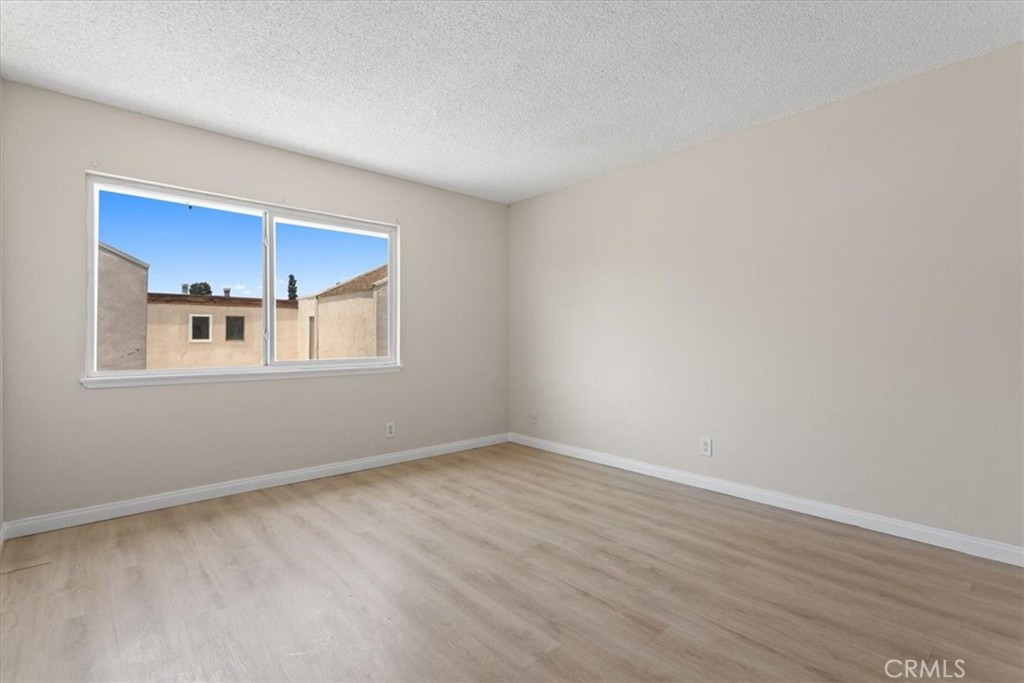 16710 Orange Avenue H44