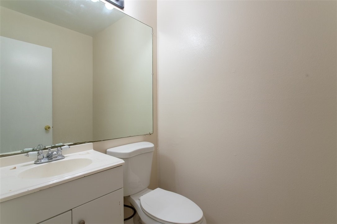 16710 Orange Avenue H44