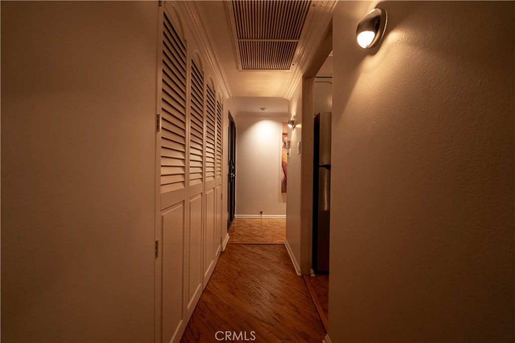 8787 Shoreham Drive 201