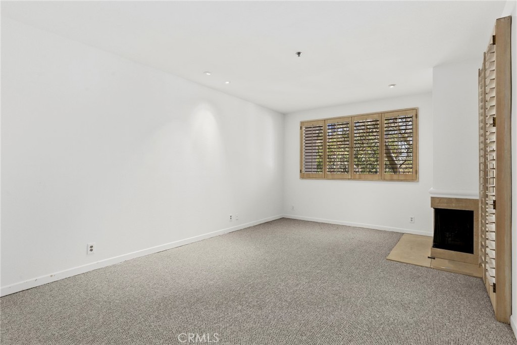 2122 Century Park Lane 108