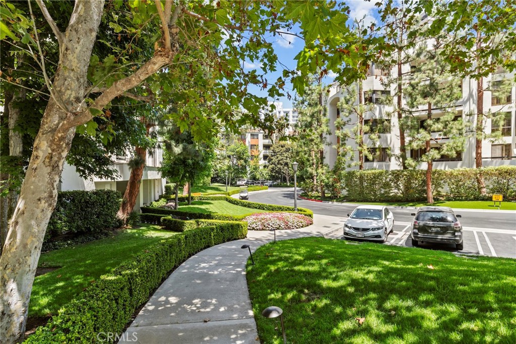 2122 Century Park Lane 108
