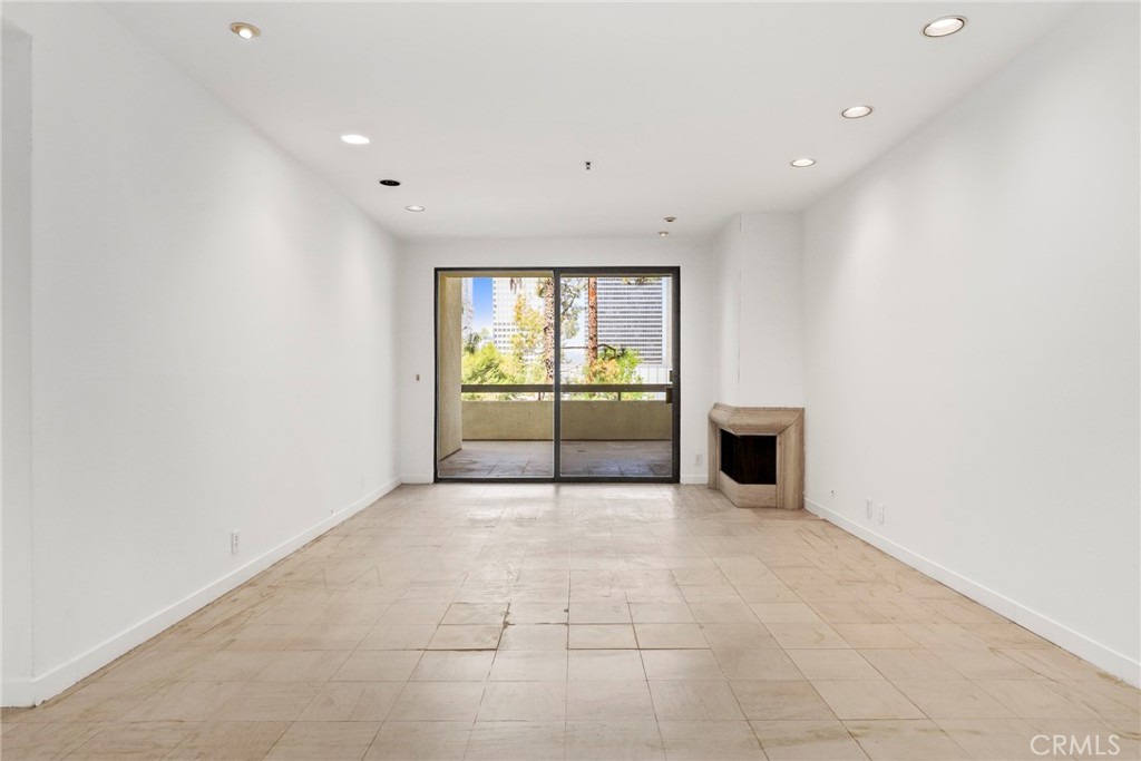 2122 Century Park Lane 108